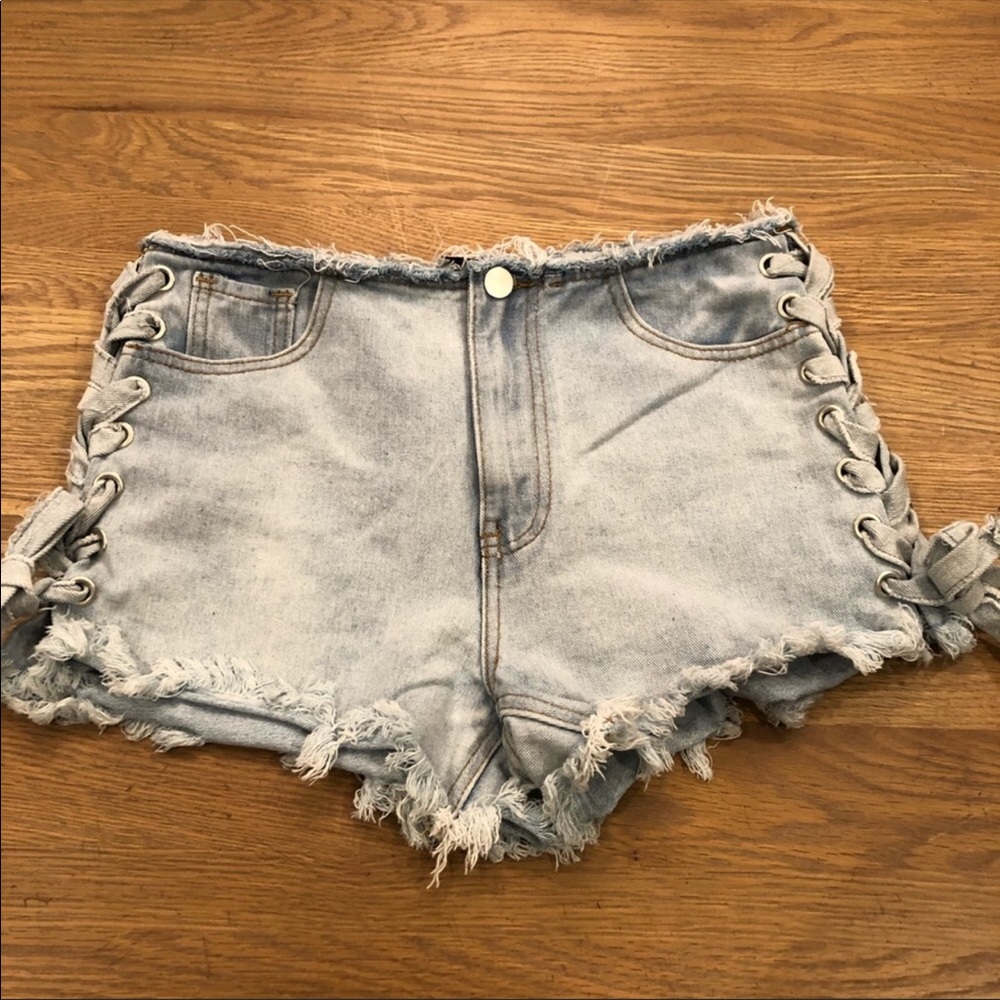 LACE UP JEAN SHORTS